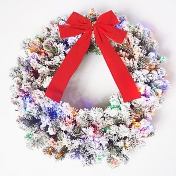 26" Flocked Overlit Wreath with Bow